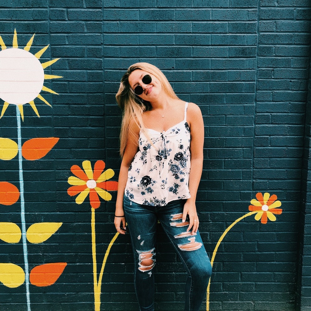 Meet Your Posher, Amanda!